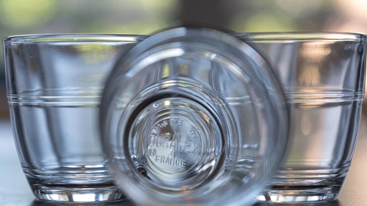 Upada znany producent szklanych naczyń kuchennych