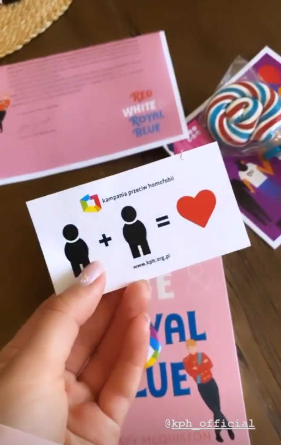 Julia Wieniawa wspiera środowisko LGBT