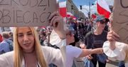 "Zaczęła mnie szarpać". Taki baner pokazała Schreiber na marszu w Warszawie