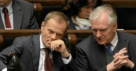 Polityk Porozumienia o "szantażu" Tuska. Wymowny wpis b. premiera