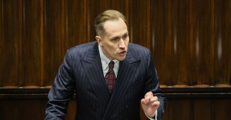 Od lat uderza w kobiety. "Są średnio mniej inteligentne od mężczyzn"