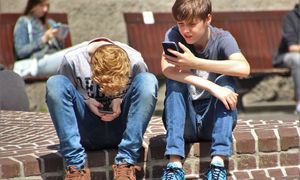 Kolejny kraj chce ograniczyć dostęp do mediów społecznościowych