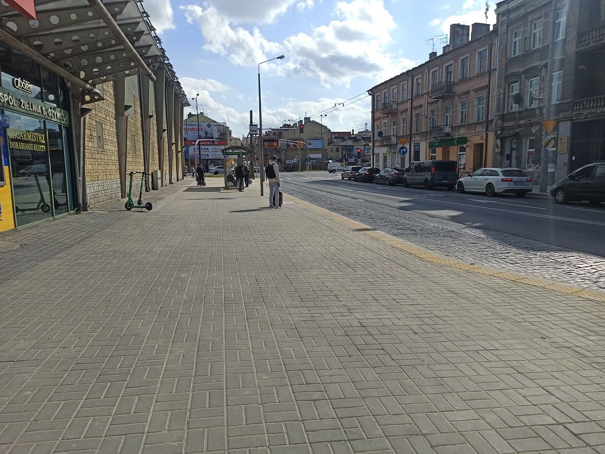 Chodniki na ul. Lubartowskie po remoncie