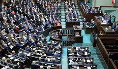 Sejm przeciw sprawozdaniu KRRiT. Ale za informacją o działalności RMN