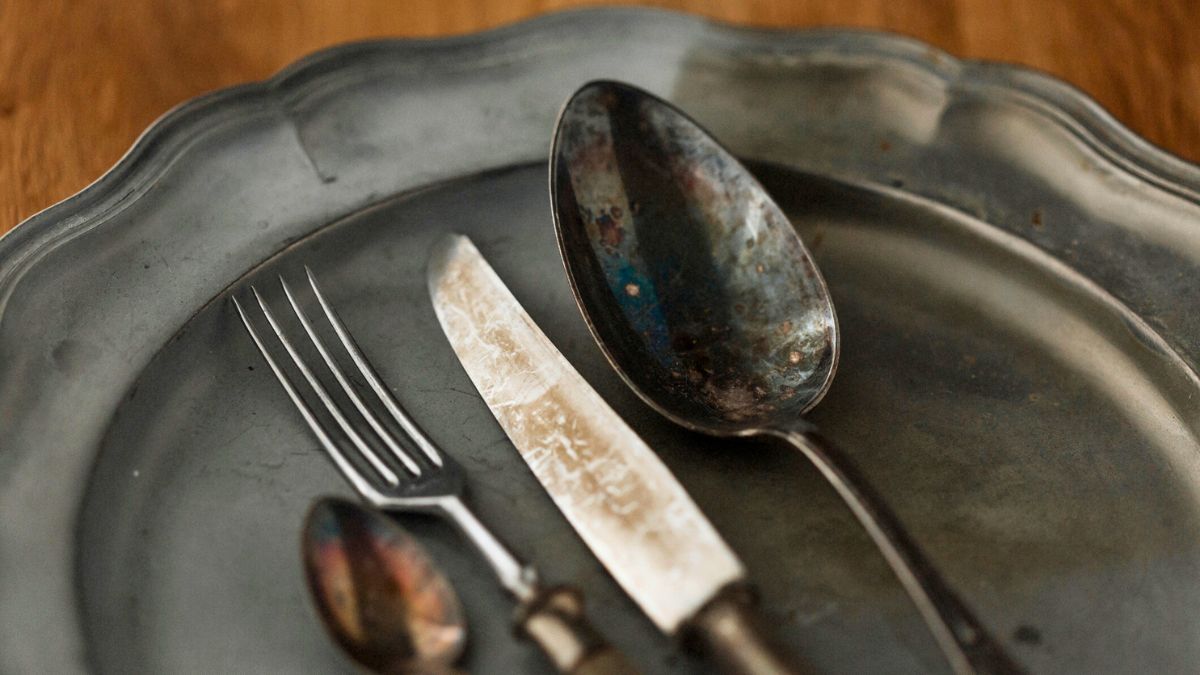 Zaśniedziałe sztućce