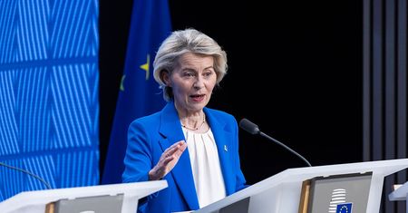 UE zaostrza kurs migracyjny. Nowa strategia Komisji
