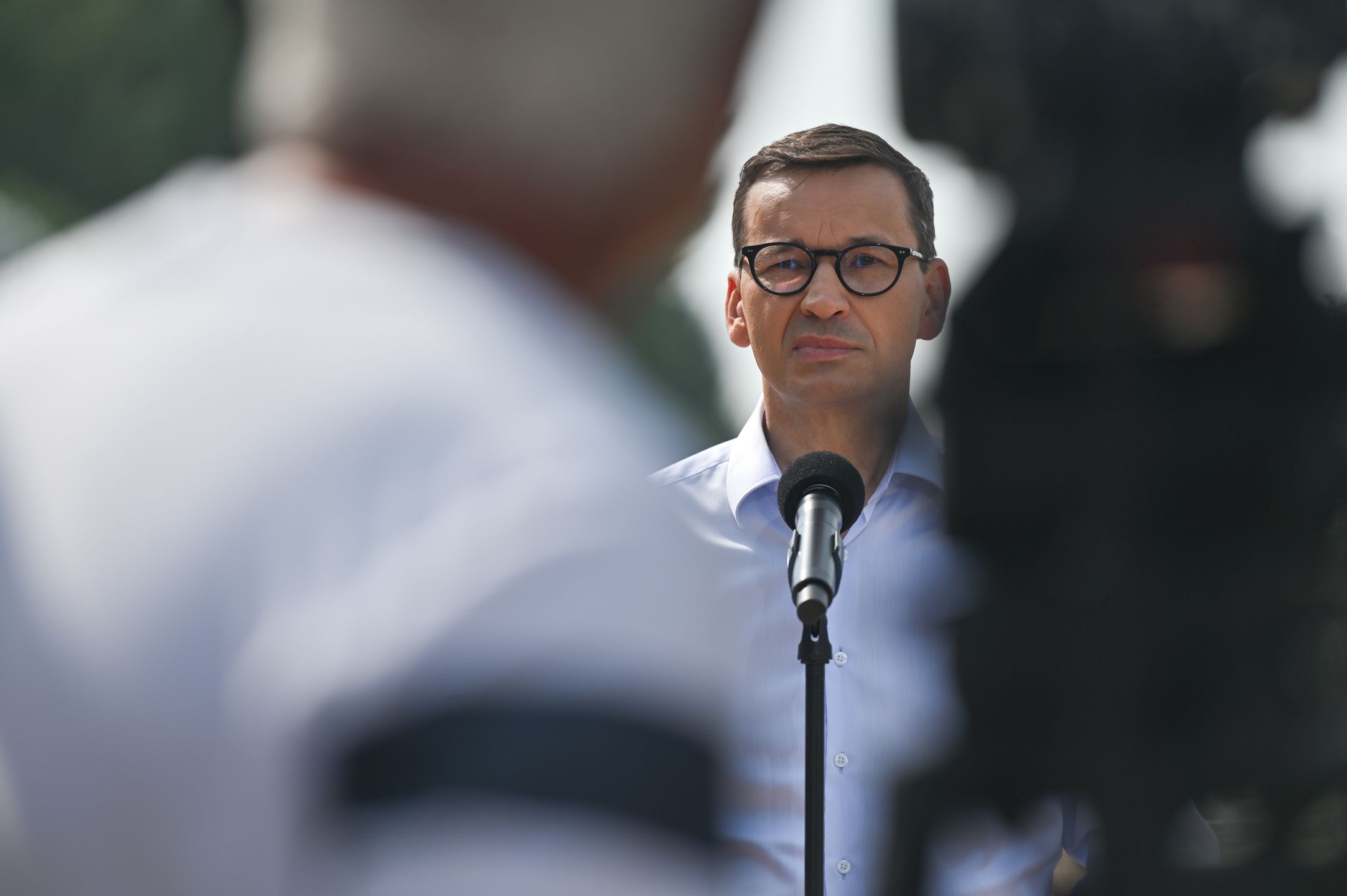 Premier zapewnia, że nowy podatek dla posiadaczy aut spalinowych nie jest planowany