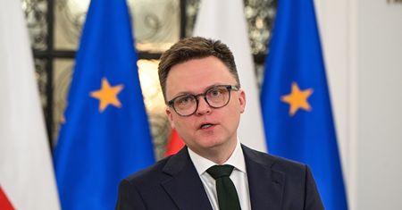 Budżetowe posiedzenie Sejmu przełożone. Szymon Hołownia potwierdza
