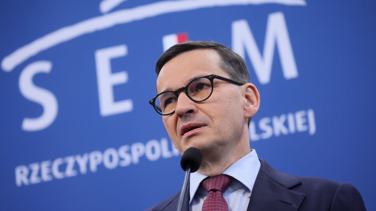 Warszawa, 21.11.2025. Wiceprezes PiS Mateusz Morawiecki podczas konferencji prasowej w Sejmie, 21 bm. (aldg) PAP/Leszek Szymański