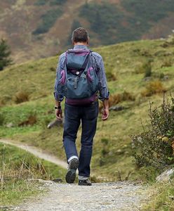 Koronawirus. Pandemia zabrała im pasję, pracę i pieniądze na życie. Piloci i przewodnicy walczą o swoją przyszłość