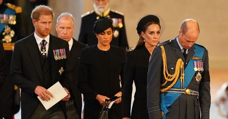 Pogrzeb królowej Elżbiety II. Ekspertka mowy ciała zauważyła to od razu