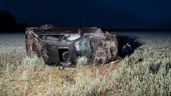 Auto dachowało w Wielkopolsce. 5 osób w szpitalu