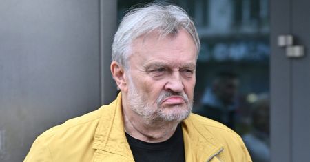 Krzysztof Cugowski padł ofiarą OSZUSTWA. Internet obiegła niepokojąca reklama z wokalistą