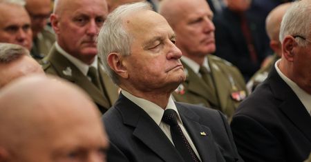 Rosyjskie drony nad Polską. Gen. Koziej apeluje