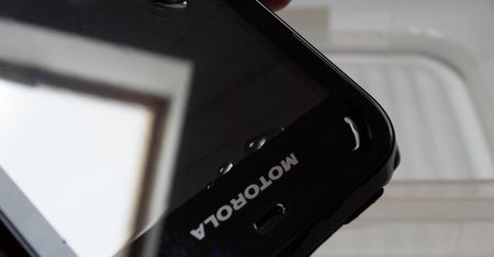 Motorola Defy Mini jest wytrzymała, ale czy udana? [test]