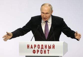 Rosyjska ropa wpływa do Europy poprzez "lukę rafineryjną". Putin śmieje się sankcjom w twarz