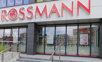 Tylko do końca dnia w Rossmannie. Farba do włosów za 13,99 zł