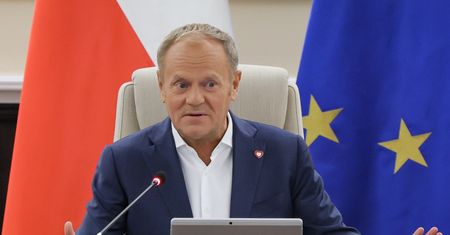 Najpierw krytykował Nawrockiego, teraz Tuska. "Tak wygląda upadek"