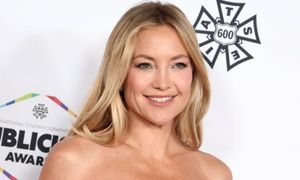 Odebrała prestiżową nagrodę. Jej sukienka to majstersztyk