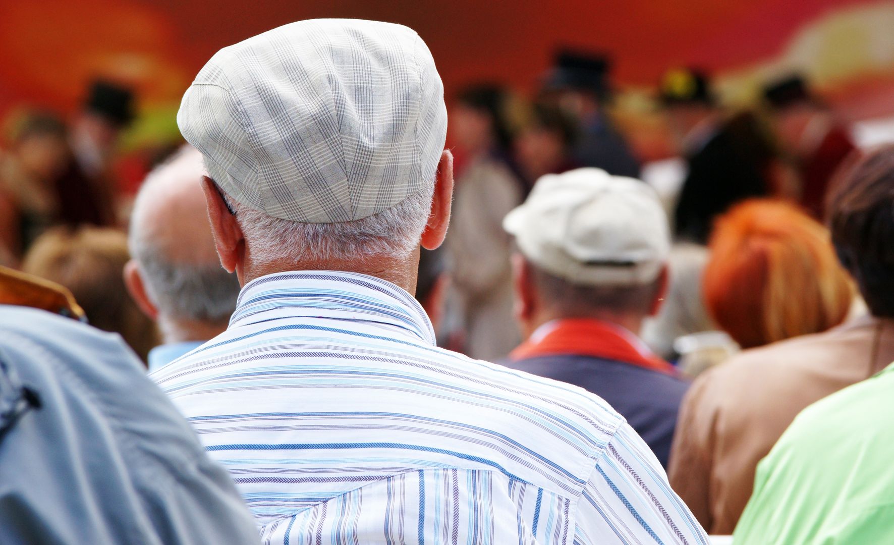 Poszli na pokazy dla seniorów. Oto co zastali