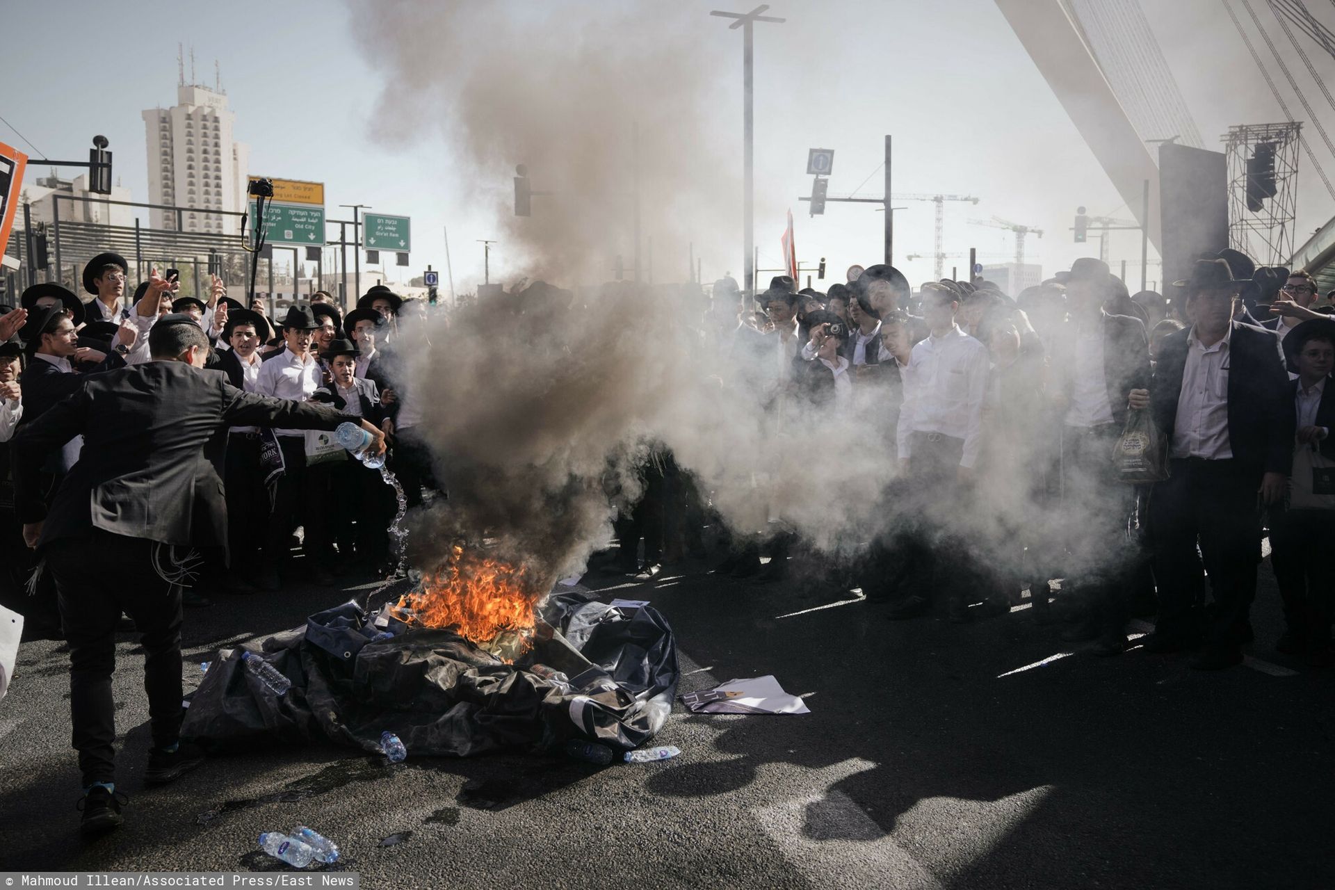 wiadomości,aktualności,WP Wiadomości Ortodoksyjni Żydzi protestują. Netanjahu może mieć poważny problem