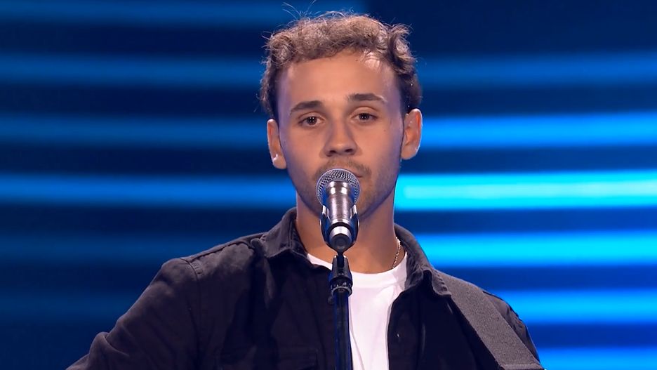 Młody wokalista poruszył widzów "The Voice of Poland"
