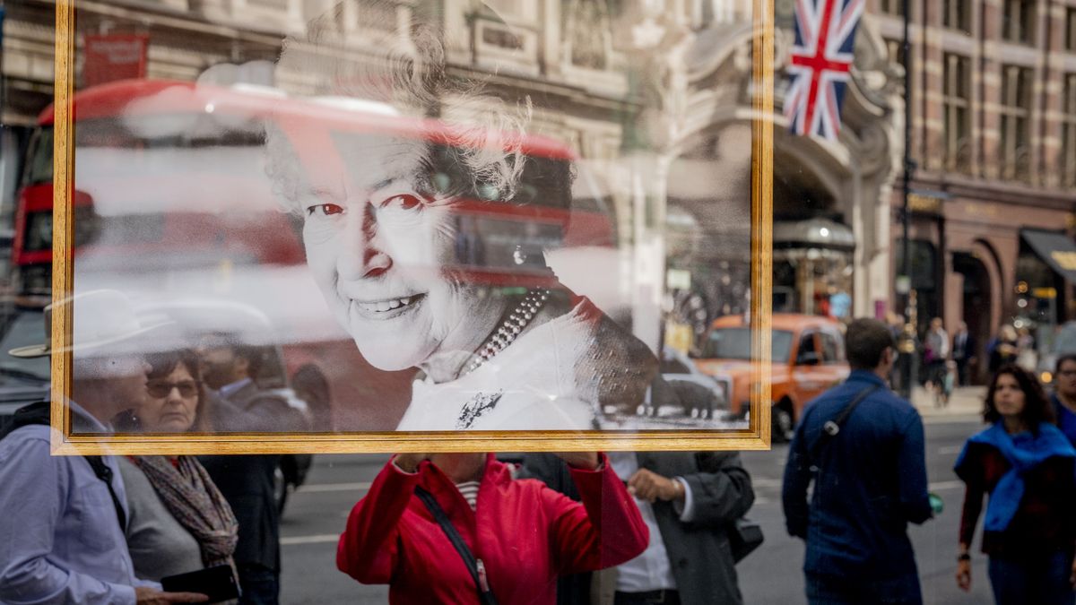Following the death, at the age of 96, of Queen Elizabeth II at Balmoral Castle in Scotland, the portrait of the queen is seen in the window of Fortnum & Mason,  on Piccadilly, on 9th September 2022, in London, England. Queen Elizabeth came to the British throne in 1952 and is therefore, after 70 years, the longest reigning monarch in British history and she is succeeded by her eldest  son and heir Charles, who is now titled King Charles III. (Photo by Richard Baker / In Pictures via Getty Images)