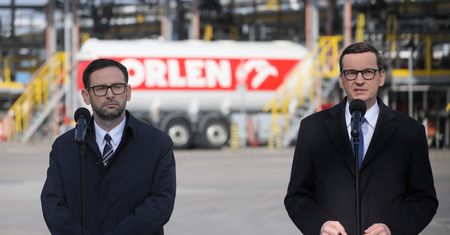 Premier apeluje o specjalny podatek na surowce z Rosji. "Zabrać Putinowi narzędzia wojny"