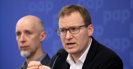 "Czyste powietrze" wstrzymane. "Skandaliczna i arogancka metoda działania"