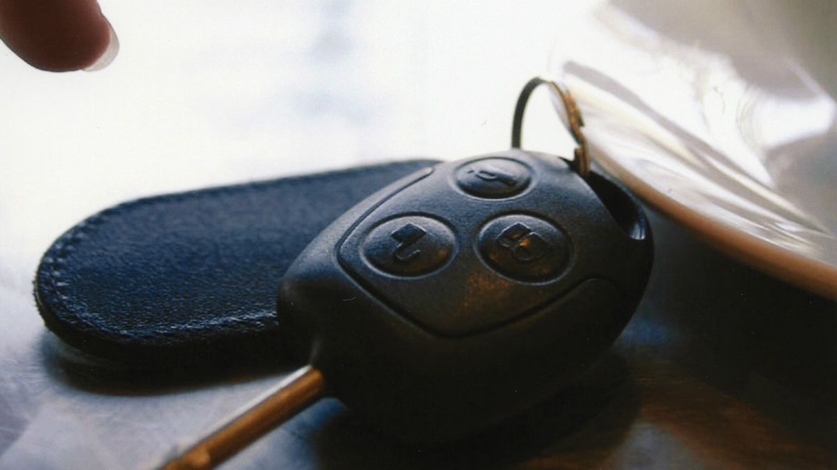 Jeżeli auto nie jest wyposażone w immobilaizer, to dorobienie kluczyka będzie możliwe nawet u ślusarza