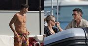 Lewandowscy byczą się na Ibizie: luksusowy jacht, wyrzeźbiona klata Roberta, Anna łapiąca promienie słońca