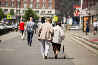 Targują się o kilkadziesiąt złotych. Rząd negocjuje ze związkami przyszłoroczne emerytury