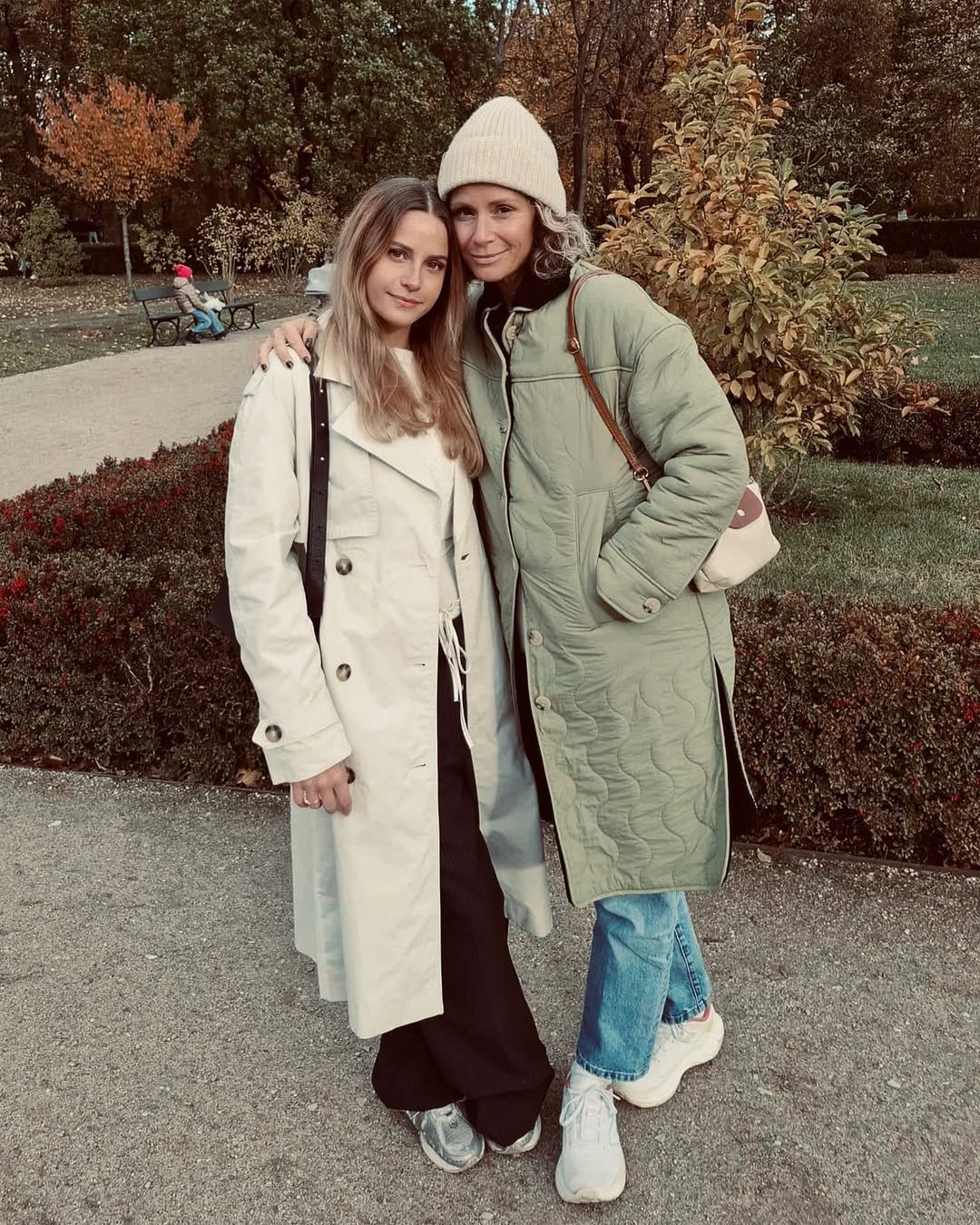 Monika Mrozowska z córką
