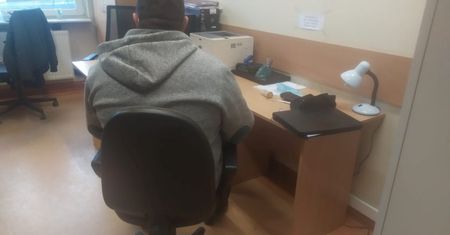 Nieudany „skok” przez płot