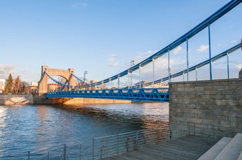 Pogoda we Wrocławiu. Prognoza na sobotę 11 kwietnia. Chłodny poranek, dużo słońca