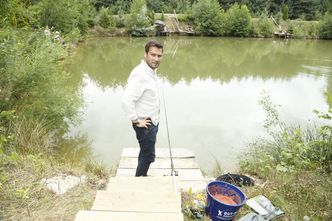 Rozbawiona Trojanowska, nieumalowana Borys i dumny Opania pozują z wędkami (ZDJĘCIA)