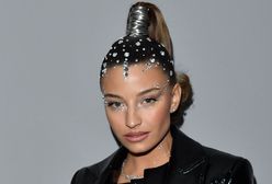 Julia Wieniawa w oryginalnej stylizacji na Fryderykach. Piosenkarka wystąpiła też na gali