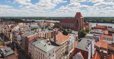 Pogoda w Toruniu. Prognoza na poniedziałek 18 maja. Chłodno, umiarkowane zachmurzenie