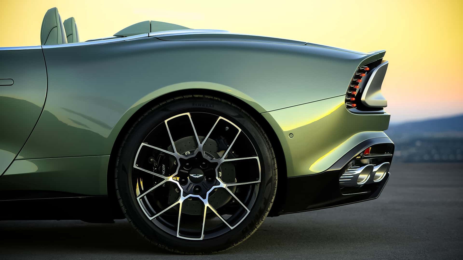Aston Martin Vanquish Volante