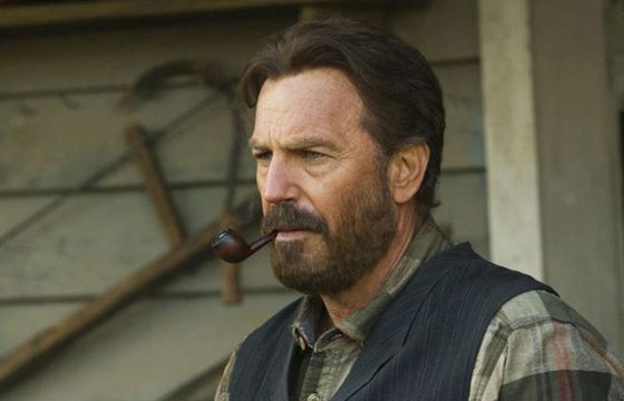 Kevin Costner w drugim sezonie serialu "Yellowstone"