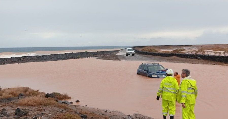 Armagedon pogodowy na wyspach. Zwołano sztab kryzysowy