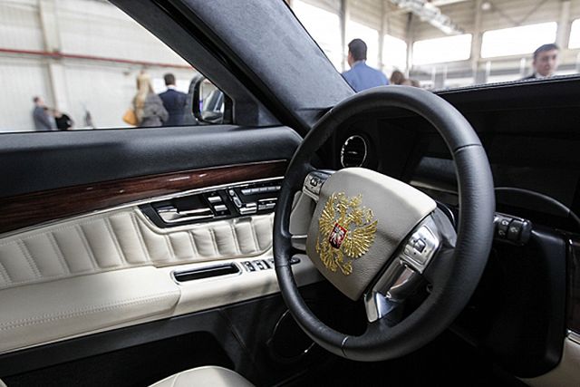 Porsche Engineering pomoże zbudować limuzynę Władimira Putina