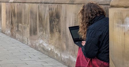 CBZC rozbiło grupę podejrzaną o ataki "sextortion"