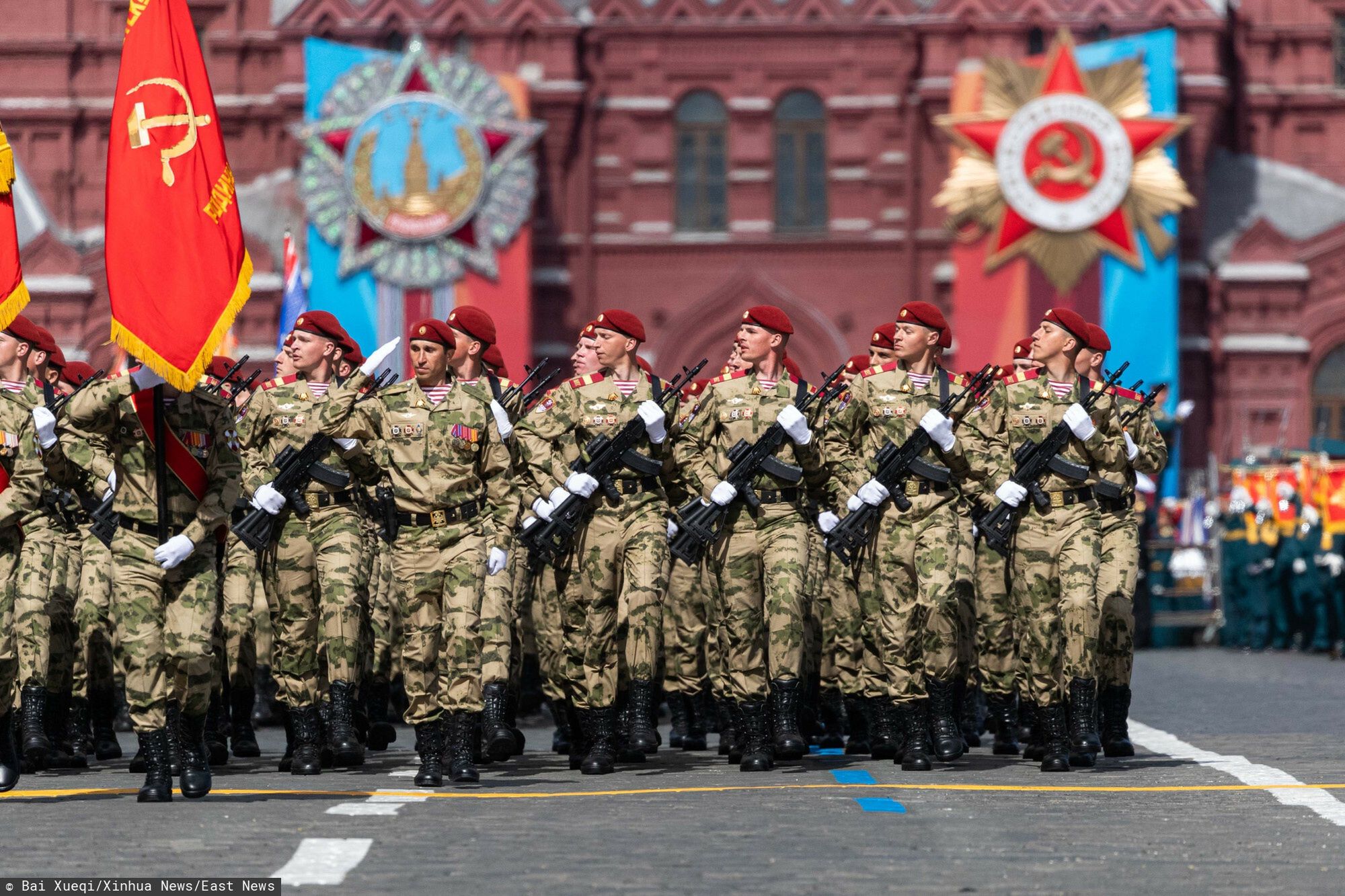 Pr�ba przed parad? z okazji Dnia Zwyci?stwa w Moskwie(240505) -- MOSCOW, May 5, 2024 (Xinhua) -- Soldiers march during a rehearsal for the Victory Day military parade, which marks the 79th anniversary of the Soviet victory in the Great Patriotic War, Russia's term for World War II, on Red Square in Moscow, Russia, May 5, 2024. (Xinhua/Bai Xueqi)Bai Xueqi