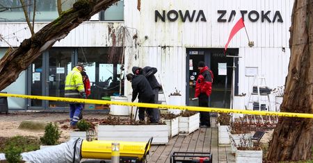 Policjanci sprawdzają studzienki kanalizacyjne. Chodzi o sprawę Iwony Wieczorek?