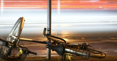 Nysa. Tragiczny wypadek. BMW potrąciło rowerzystę