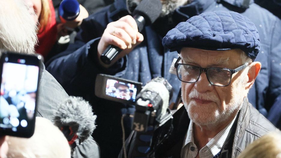Jan Pietrzak na proteście w "obronie TVP"