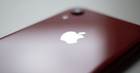 iOS znów bezpieczny. Luka pozwalająca na jailbreak ponownie załatana