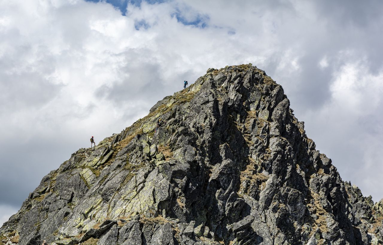 Tatry. Skandaliczne zachowanie turystów na Świnicy