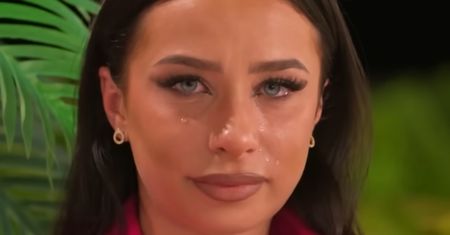 Emi żegna się z "Love Island". Pokazała jednoznaczny gest
